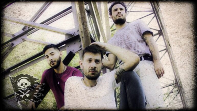 Between Tides, Alternative Rock da Roma